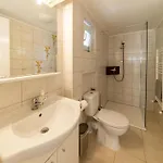 Pet Friendly In