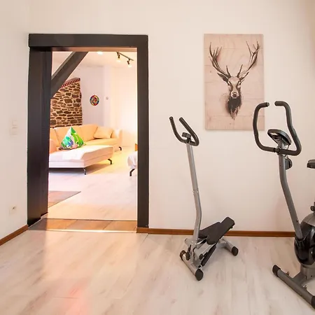 Pet Friendly In Ferienhaus Elsenborn