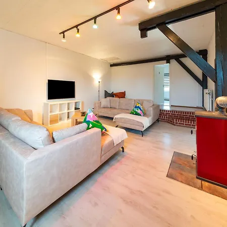 Spacious With Garden